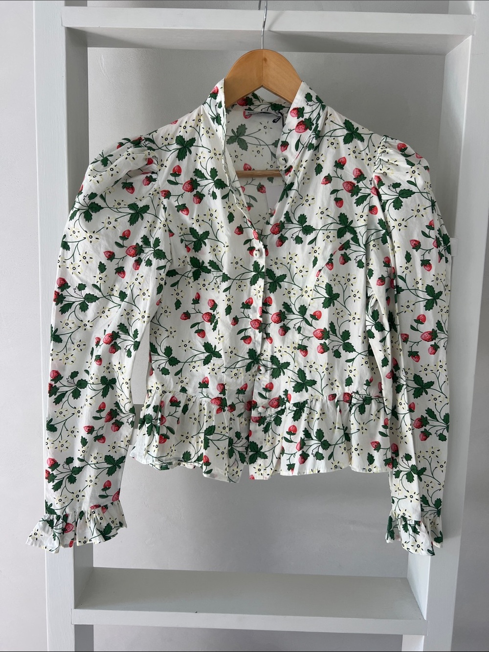 Batsheva x Laura Ashley Grace Blouse in Strawberry Field Print